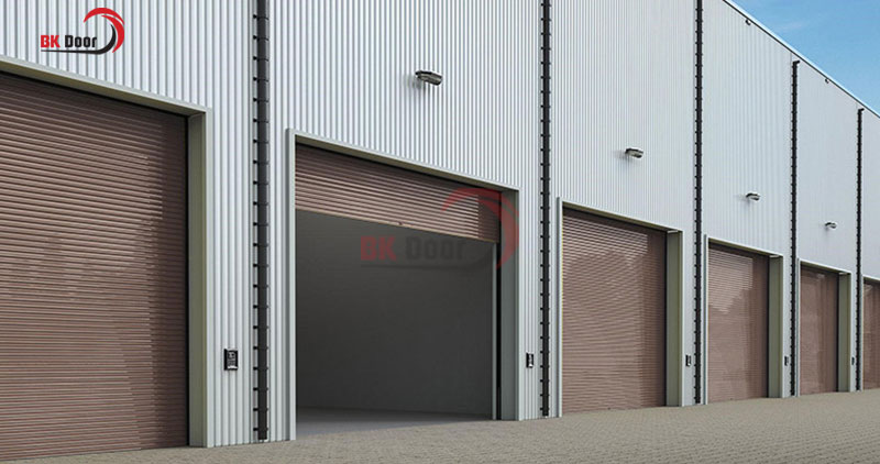 Hộp điều khiển giúp cửa sập ngăn cháy hoạt động hiệu quả