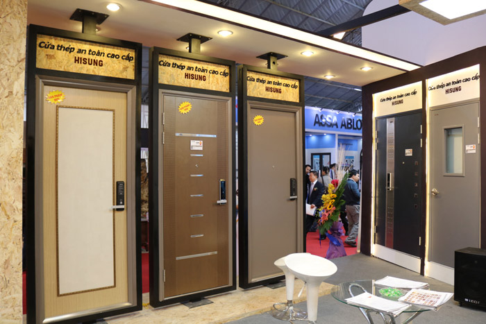 Hisung Door tập trung vào các dòng cửa hiện đại