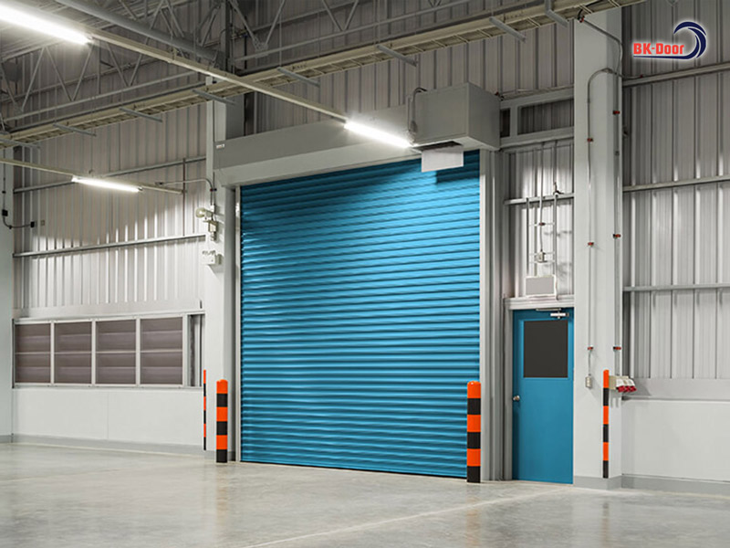 Cửa cuốn chống cháy BKDoor được lắp đặt tại một nhà máy