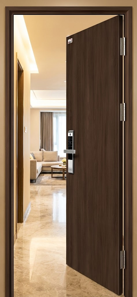 Cửa thép vân gỗ chống cháy BKDoor có tính năng an toàn rất cao