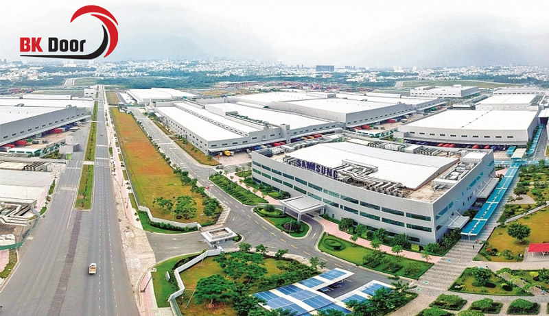 Các khu công nghiệp mọc lên san sát tại Hà Nội