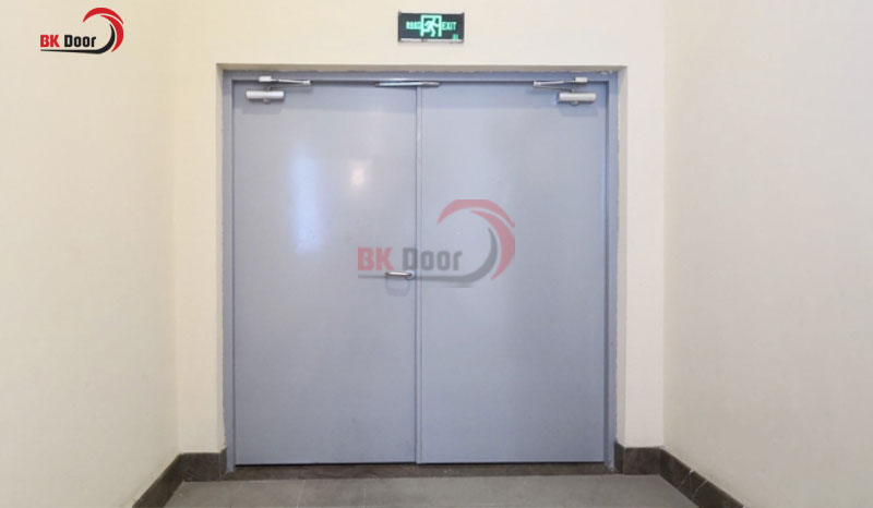 Nguy cơ cháy nổ tiềm ẩn cao nếu các nhà xưởng không được lắp đặt cửa chống cháy